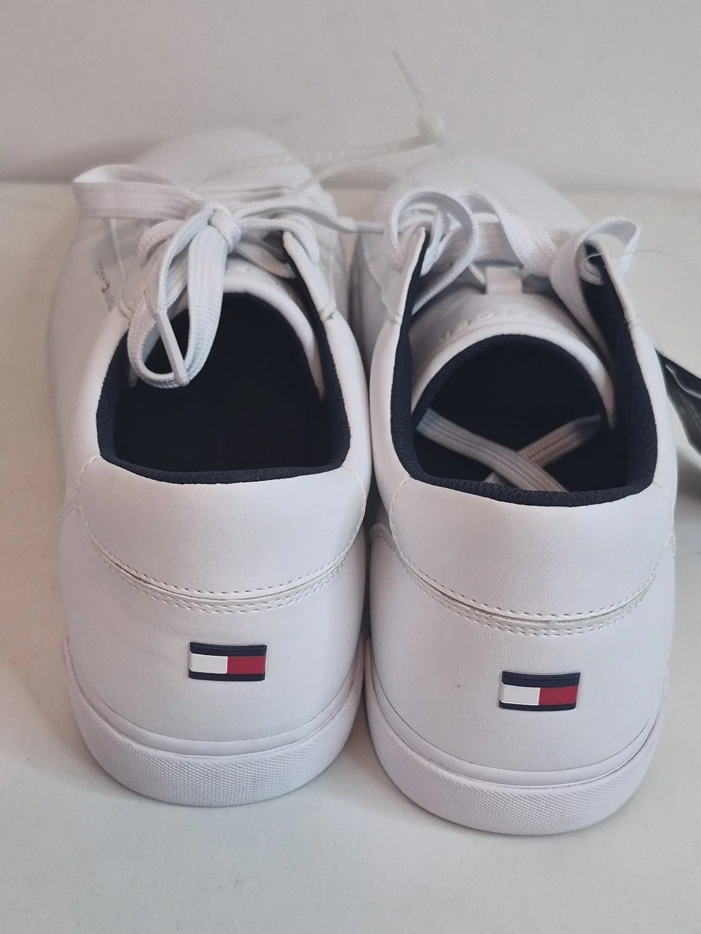 Tommy Hilfiger Men's White Leather Sneaker